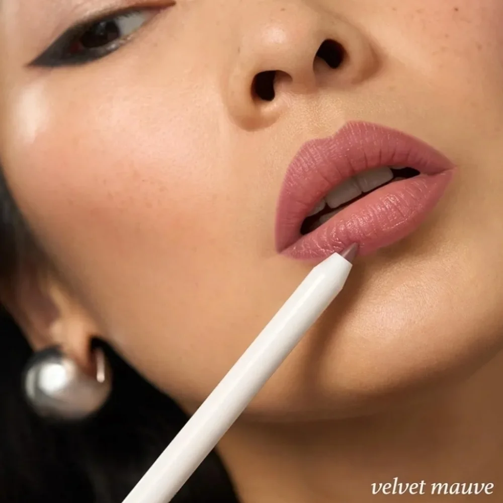 Julep Beauty With A Trace Retractable Lip Liner: Velvet Mauve, NIB